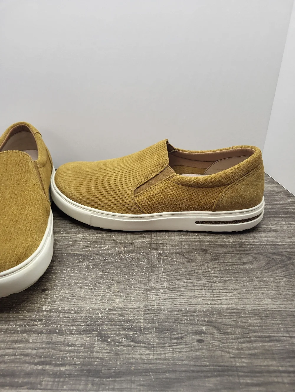 Birkenstock Oswego Mens Corduroy Size EU 43 US 10 Sneakers Shoes New
